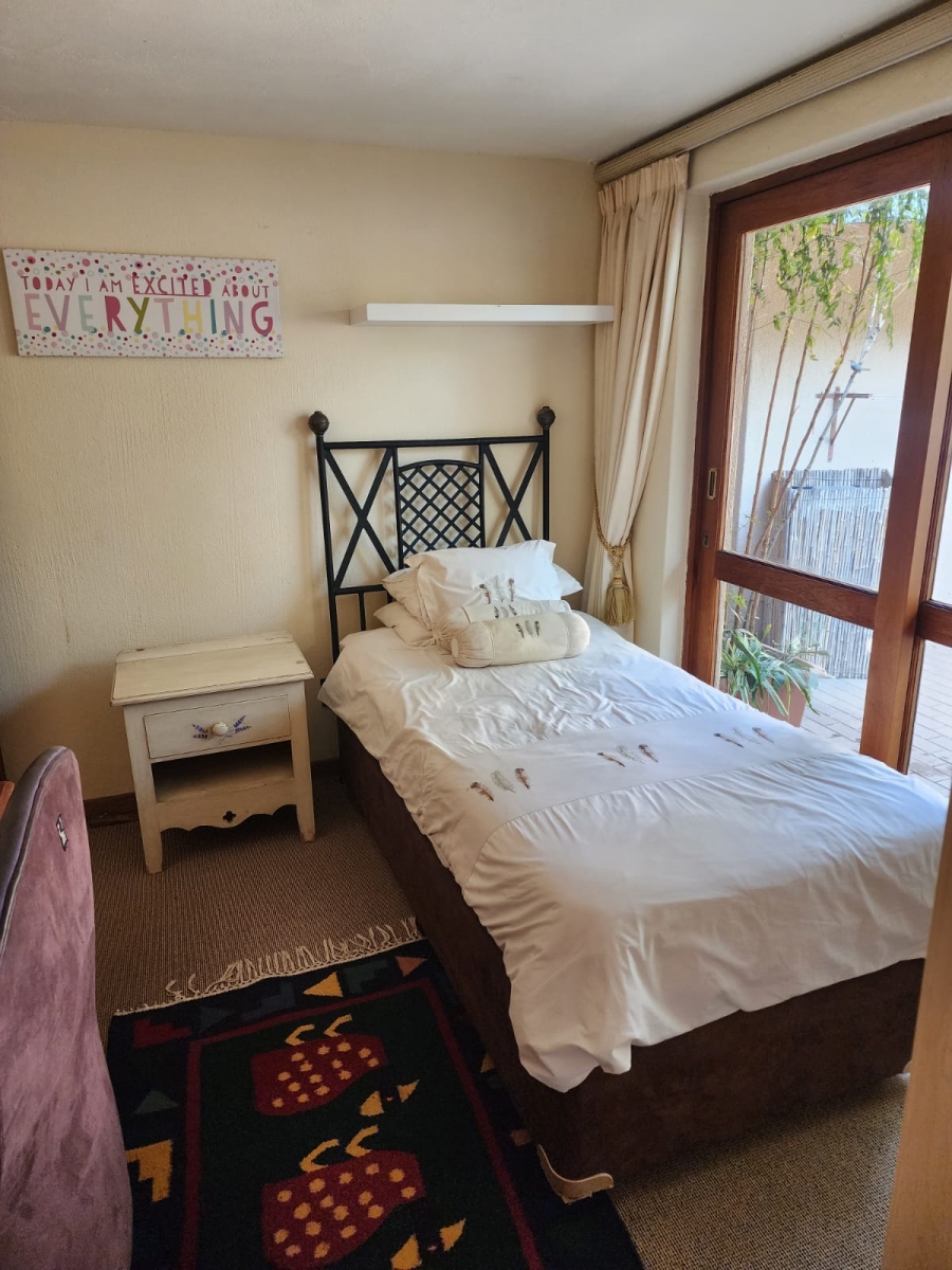 6 Bedroom Property for Sale in Lakeland North West